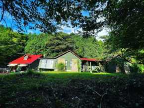 The Suite Forest FUKUOKA DAZAIFU -TOBARI- 1日1組限定の貸別荘 大型犬ペット可
